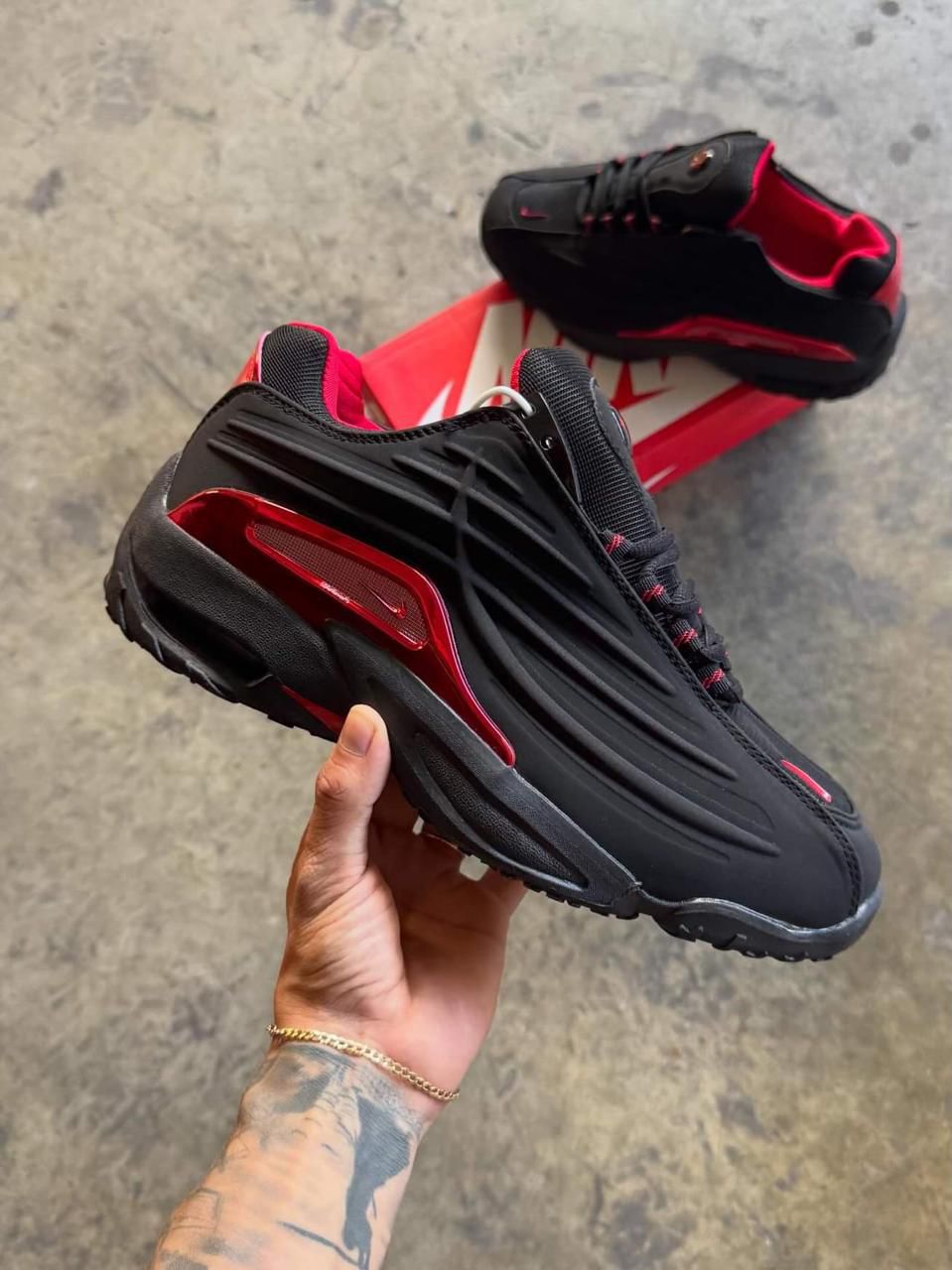 Nocta HOTSTEP NEGRO-ROJO