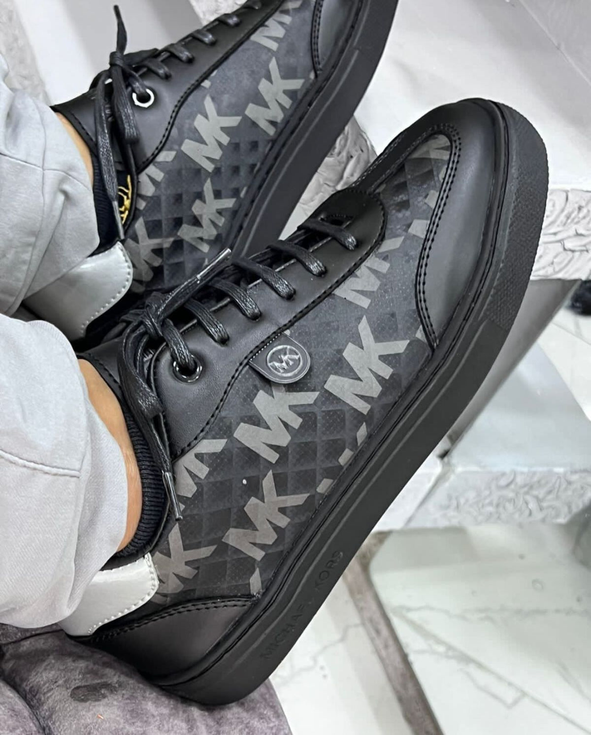 Michael Kors NEGRO