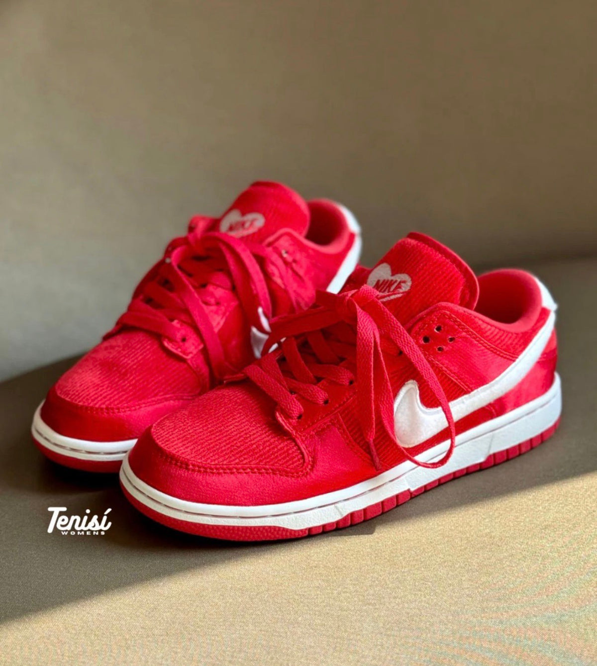 Nike DUNK ROJO