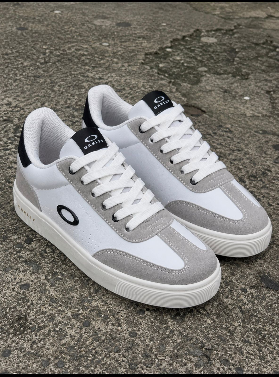 Oakley BLANCO