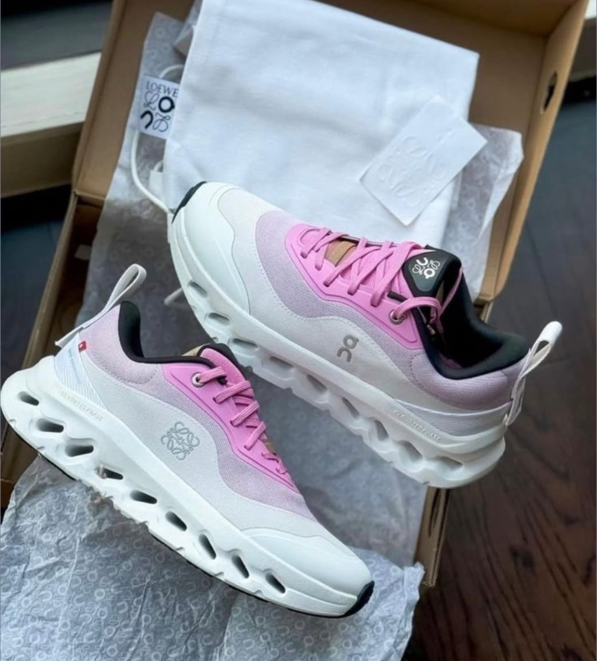On Cloud TILT LOEWE BLANCO-ROSA