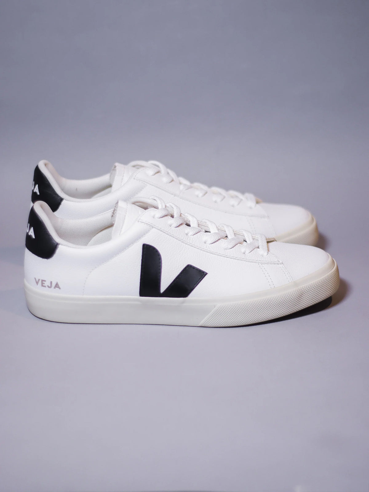 Veja BLANCO-NEGRO