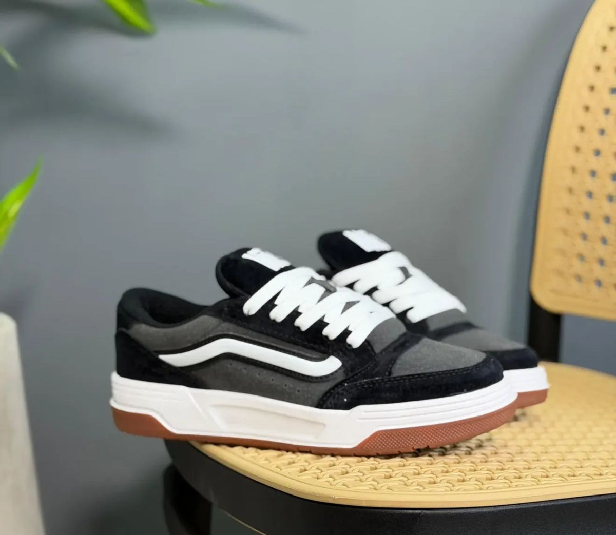 Vans HYLANE NEGRO-BLANCO