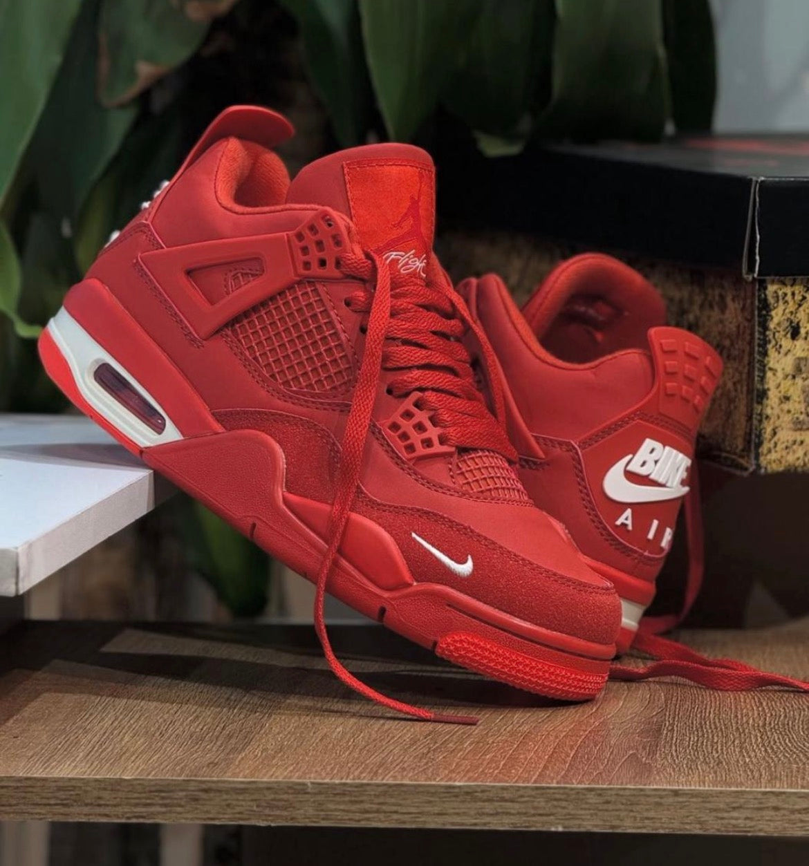 Jordan RETRO 4 ROJO