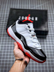 Jordan RETRO 11 LOW BLANCO-ROJO