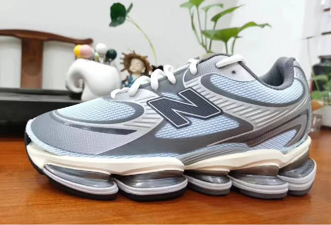 New Balance 2000 AZUL