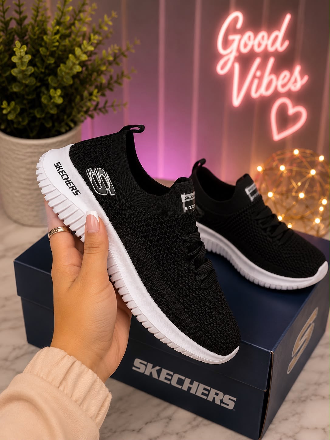Skechers NEGRO-BLANCO