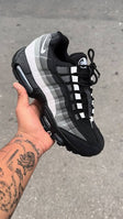 Nike AIRMAX 95 BLANCO-NEGRO