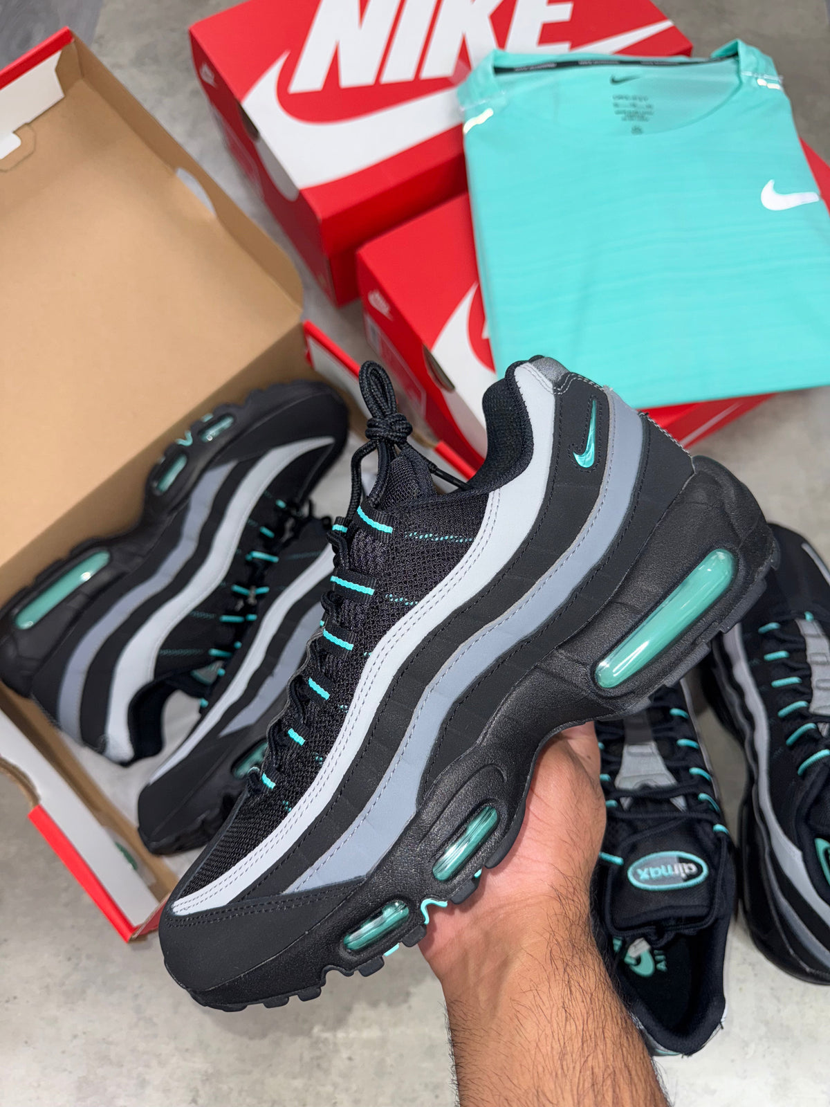 Nike AIRMAX 95 NEGRO-AZUL