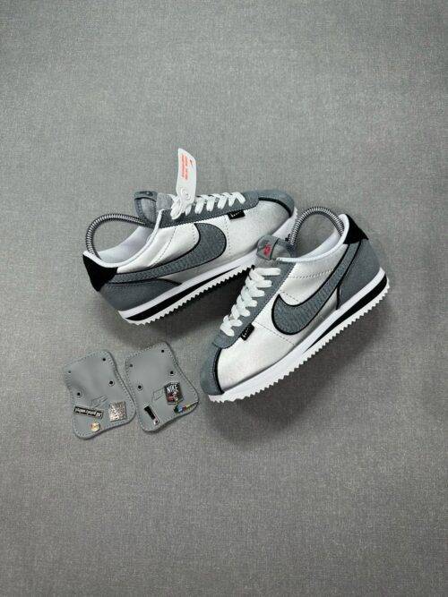 Nike CORTEZ PLATEADO