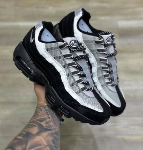 Nike AIRMAX 95 NEGRO-BLANCO