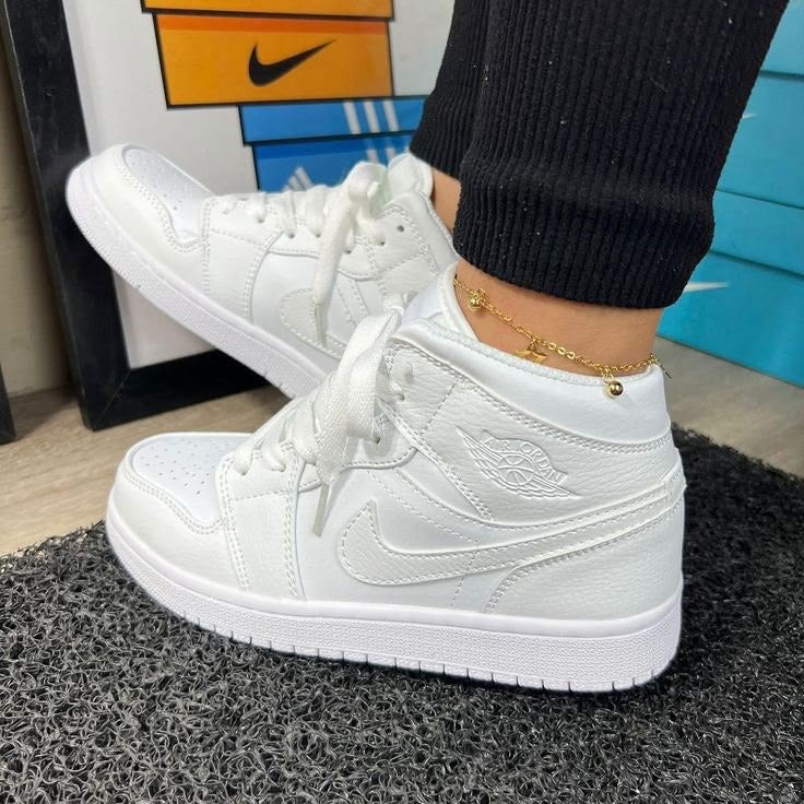 Nike JORDAN 1 MID BLANCO