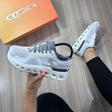 On Cloud CLOUDRUNNER GRIS-BLANCO