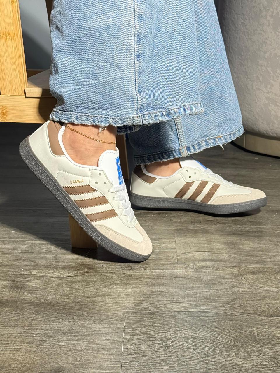 Adidas Samba Blanco Cafe
