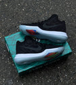 Nike KYRIE IRVING NEGRO-BLANCO