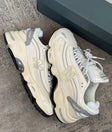 New Balance 1000 BEIGE