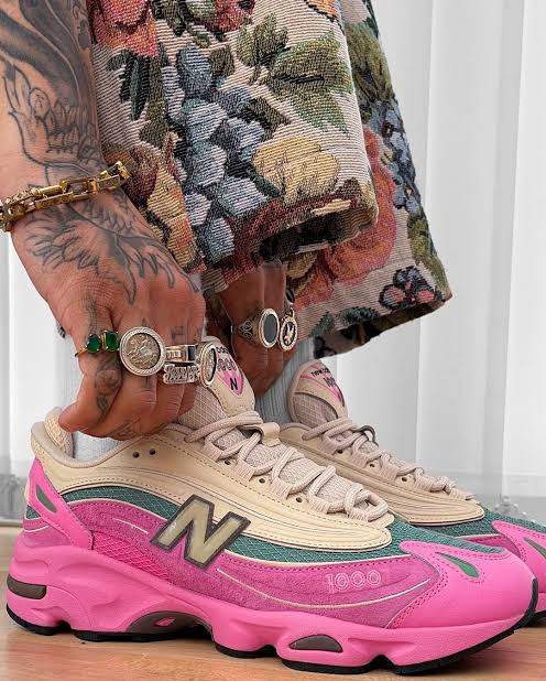 New Balance 1000 ROSA-BEIGE
