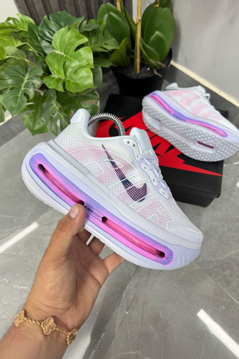 Nike VOMERO PREMIUM BLANCO-MORADO