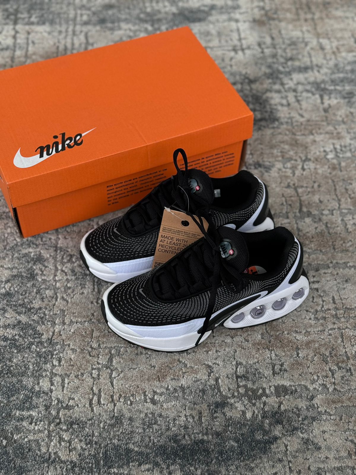 Nike AIRMAX DN NEGRO-BLANCO
