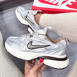 Nike Deportivos Plateado
