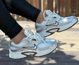 Nike Initiator Plateado