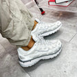 Nike P-6000 BLANCO-GRIS