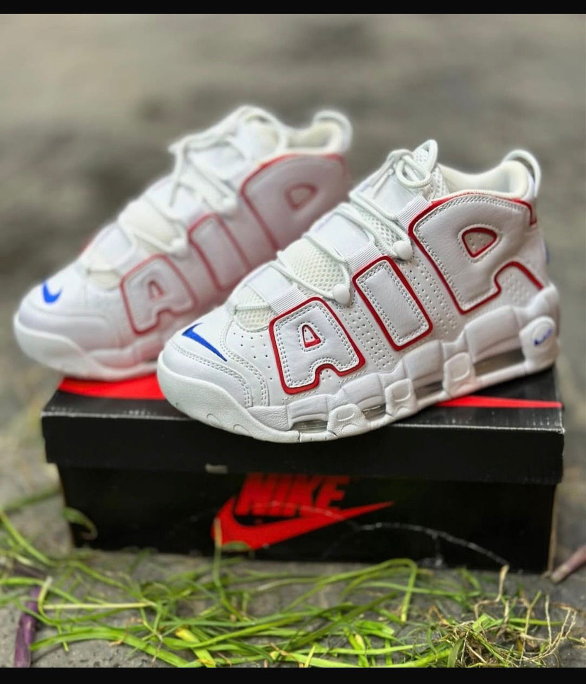 Nike UPTEMPO BLANCO-ROJO