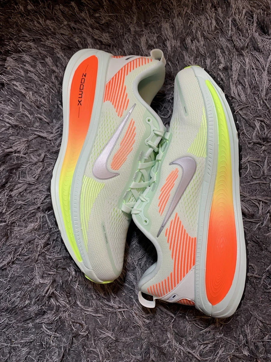Nike Vomero Multicolor